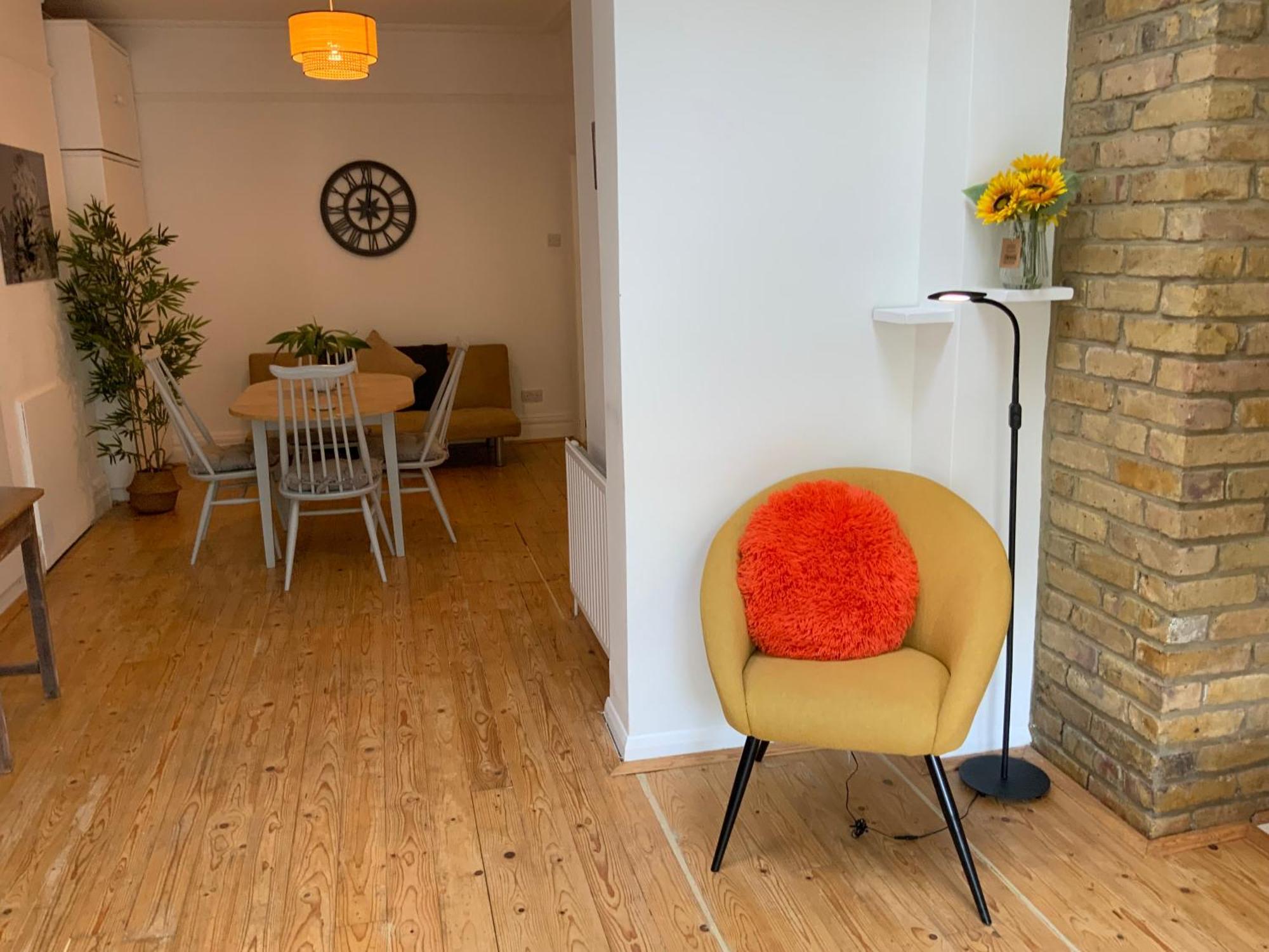 Right By Leigh Broadway Private Garden Large Ground Fl Apt Southend-on-Sea Exterior foto