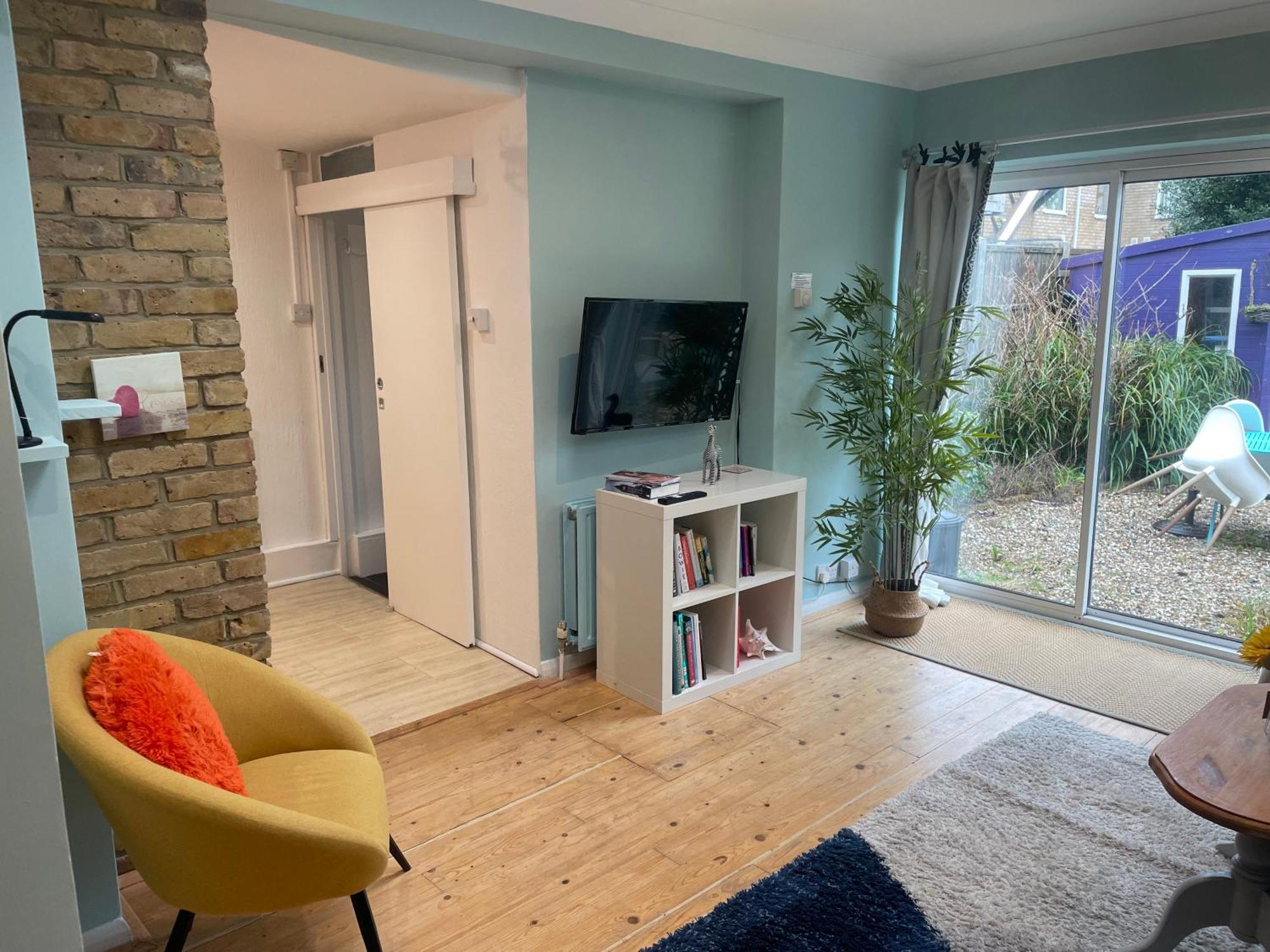 Right By Leigh Broadway Private Garden Large Ground Fl Apt Southend-on-Sea Exterior foto